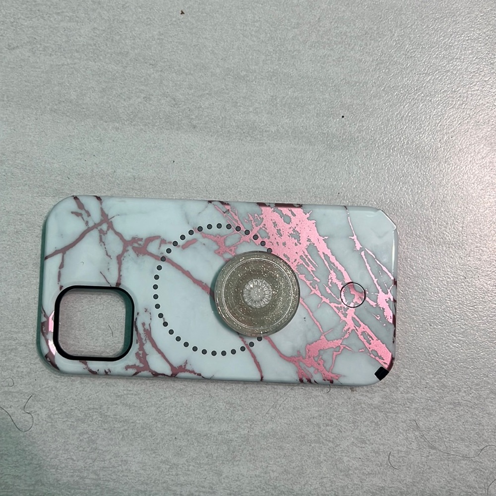 iphone 12 pro max lumee case with charger and pop socket